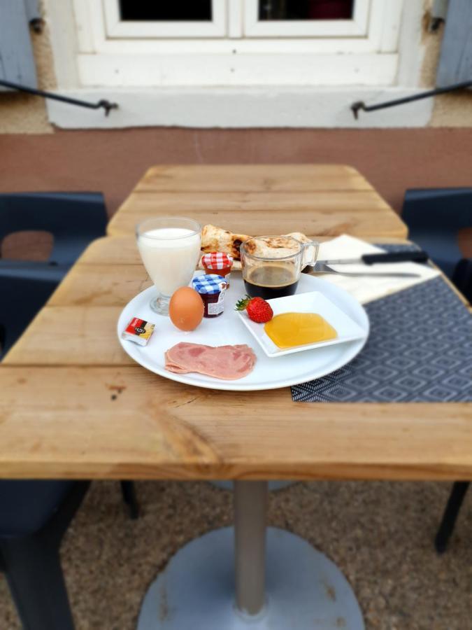 Au Bol D'Air Bed and Breakfast Saint-Appolinaire  Eksteriør billede